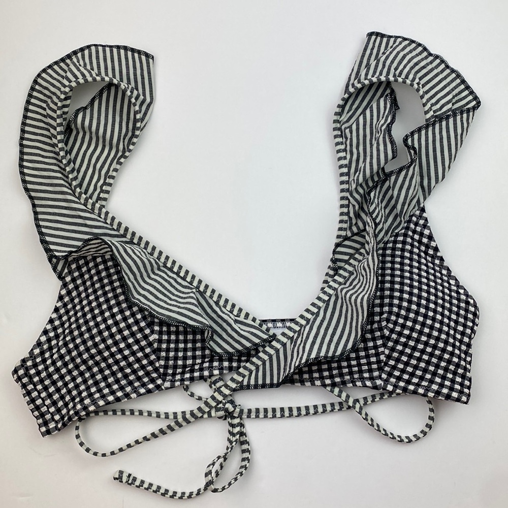 NWOT Aerie Gingham Ruffle Scoop Bikini Top Black S